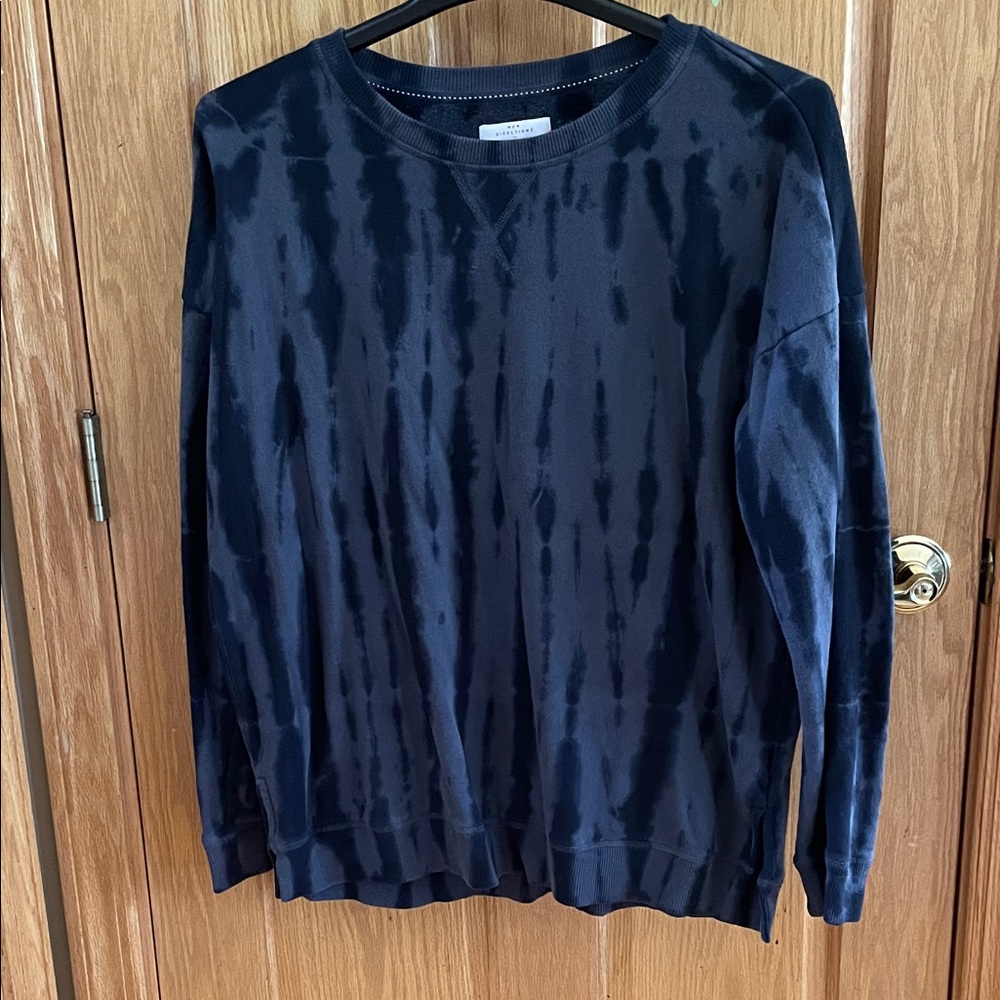 Women’s New Directions Studio Navy Tie-Dye Sweatshirt with Notched Hem